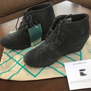 Toms Gray suede booties, sz 8.5